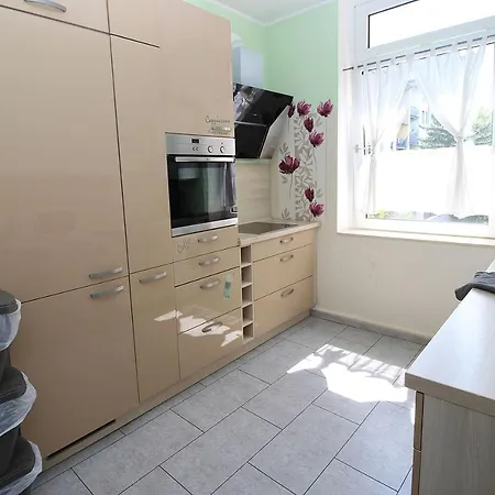 Chic With Balcony Apartment Wuppertal