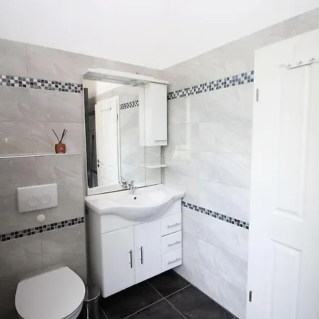 Chic With Balcony Apartment Wuppertal